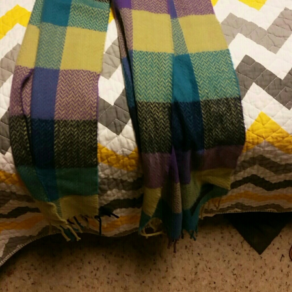 100% Cashmire Scarf